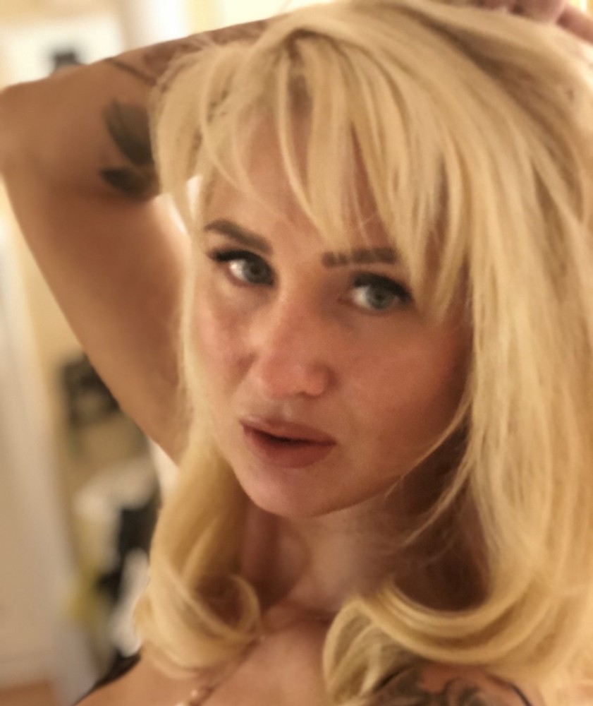 Индивидуалка Карина фото № 2 в городе Братск