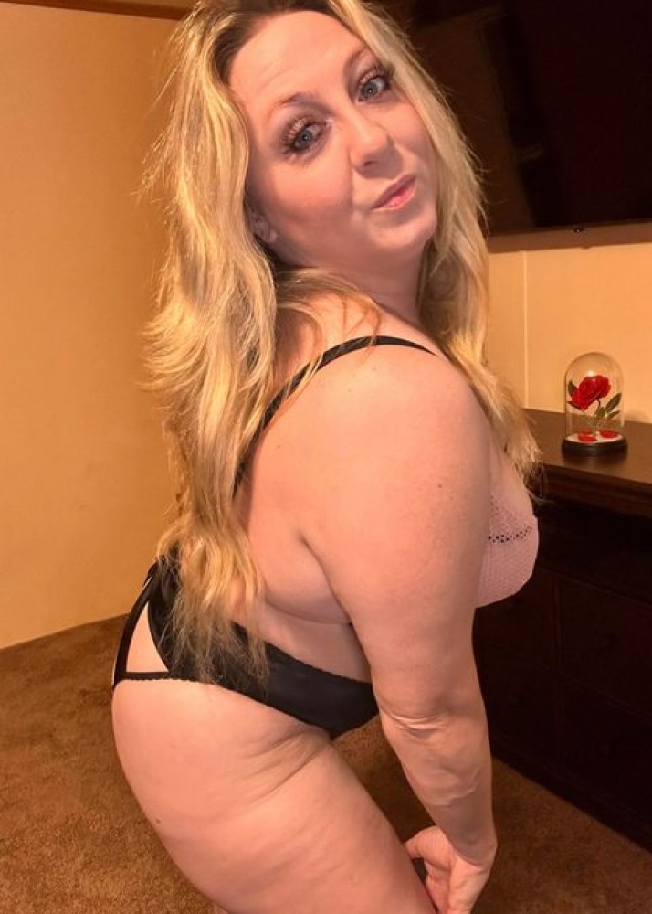 Индивидуалка Лена фото № 2 в городе Братск